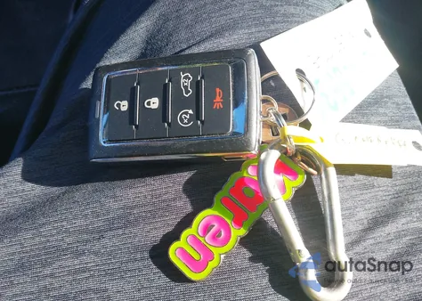 2023 Jeep Grand Cherokee L Limited 4X4 из США, поврежденный, VIN 1C4RJKBG6P8752596